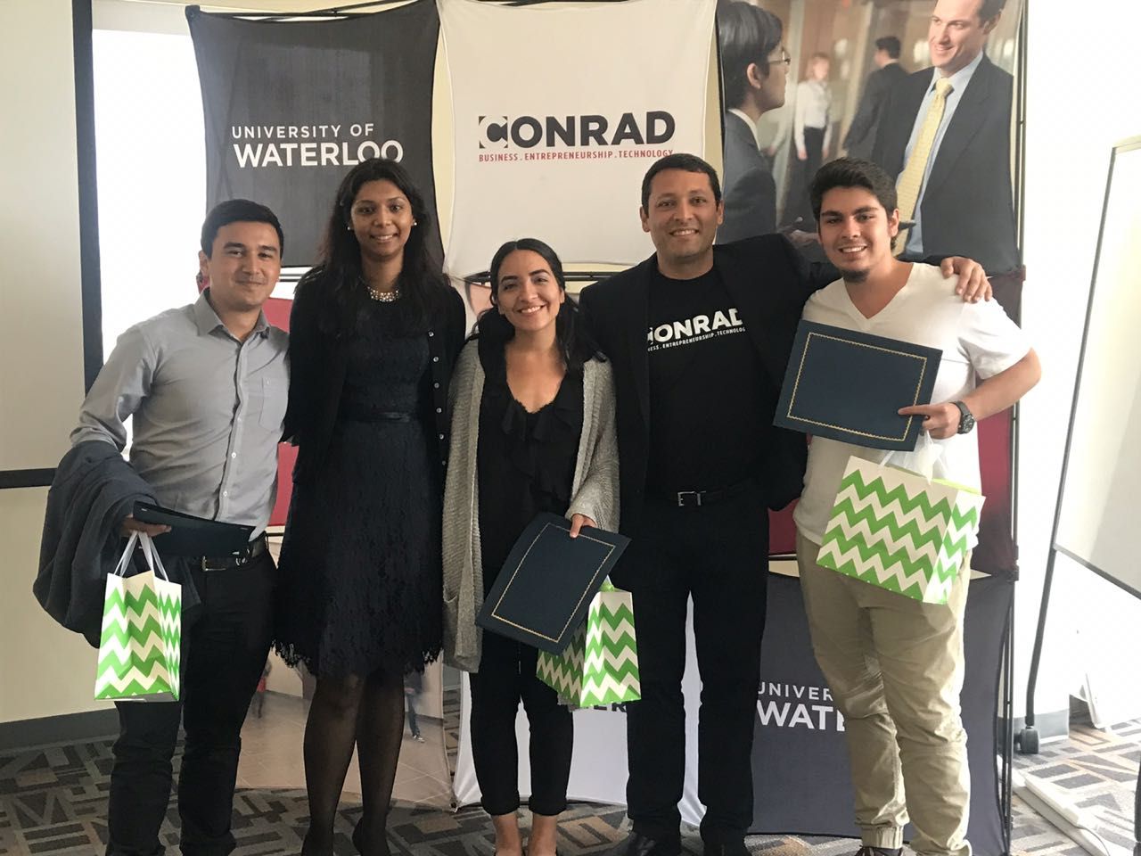 Print3x Ganadores de la competencia de emprendedores en Conrad Waterloo Print3x printex printec print3c